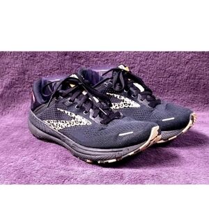 Brooks Adrenaline GTS 22 Black Leopard Size 9.5 B